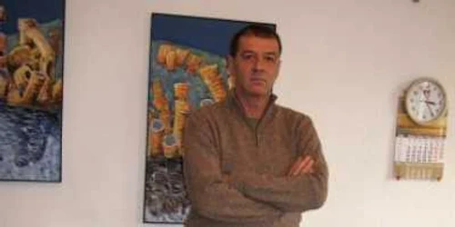 Bistriţa :  Viorel Luca şi-a dedicat 30 de ani din viaţă aceleaşi şcoli