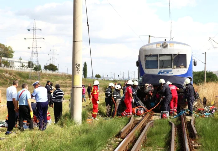 Accidentul a avut loc pe DJ 604, la aproape doi kilometri de comuna Vişina Nouă, judeţul Olt