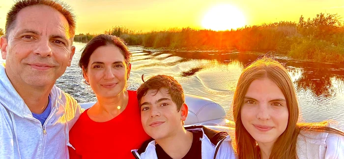 Dan Negru are doi copii, Dara și Bogdan foto: Facebook 