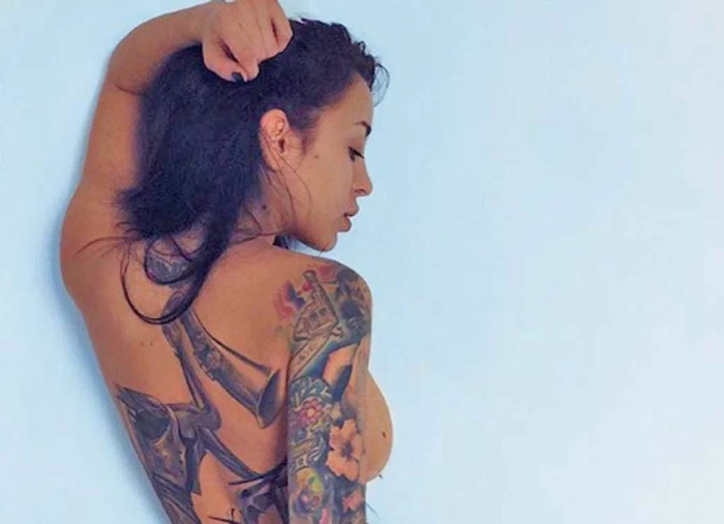 Ruby are un trup de fotomodel