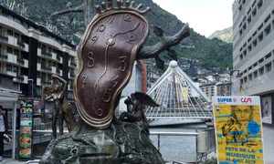 1860100 clock 2711267 jpg