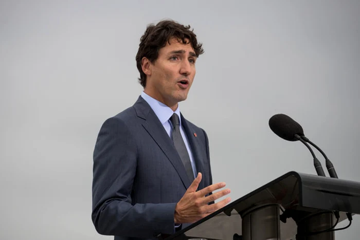 Prim-ministrul Canadei, Justin Trudeau, a declarat că dovezile din prezent indică faptul că avionul ucrainean, prăbușit miercuri la scurt timp după decolarea de la Teheran, a fost, în realitate, doborât de o rachetă antiaeriană trasă de iranieniFoto: Getty
