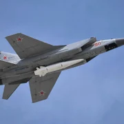 MIG 31 cu racheta Kinjal FOTO Profimedia jpg