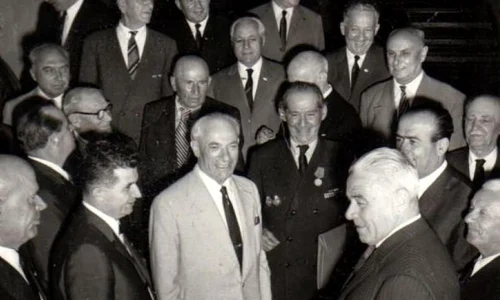 „Pensii nesimţite“ pentru ilegaliştii PCR jpeg