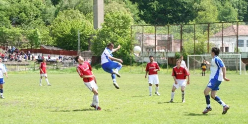Reşiţa: Lovitură de palat la Asociaţia Judeţeană de Fotbal
