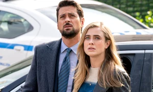 j r ramirez si melissa roxburgh (2) jpg