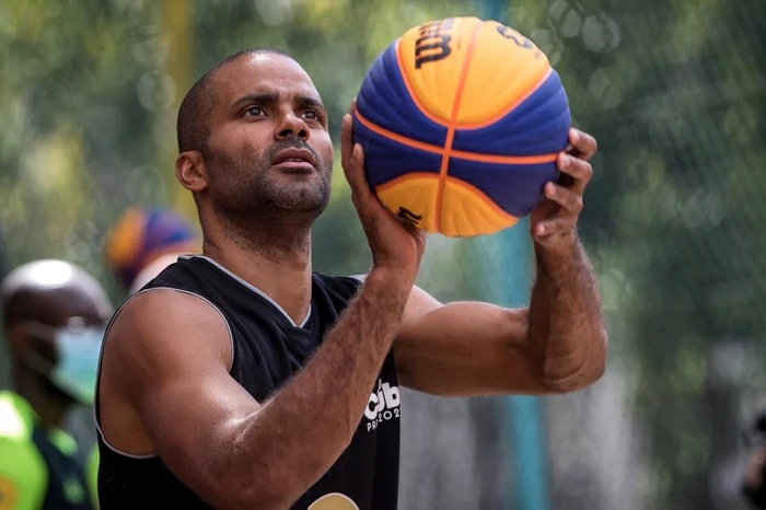 Tony Parker e socotit cel mai valoros baschetbalist din istoria Franței (Foto: EPA-EFE)