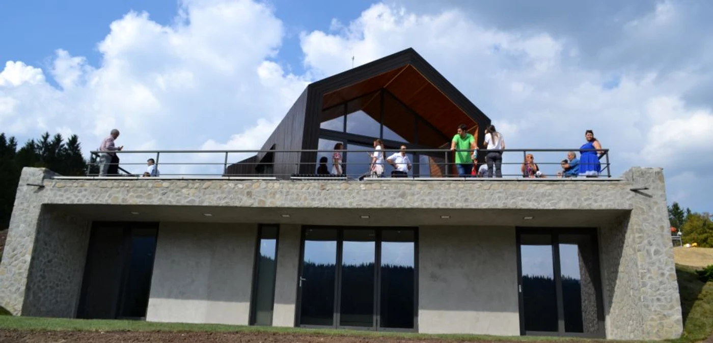 Casa poate fi cumpărată de la Fisc la preţ de chilipir FOTO: Adevărul