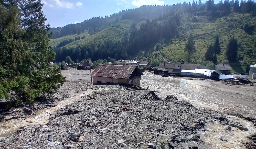 Viiturile au făcut prăpăd în judeţul Neamţ. FOTO: CJ Neamţ