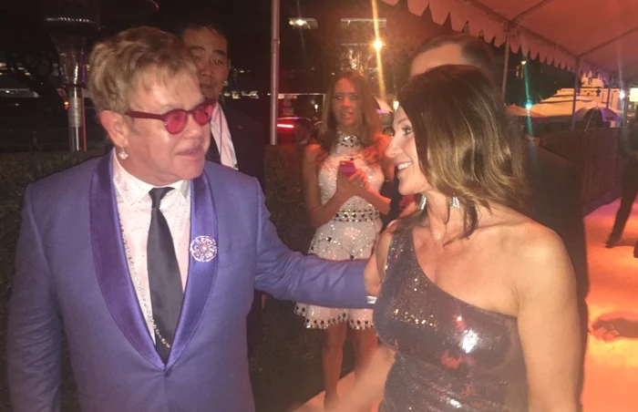 oscar 2015-nadia comaneci-elton john