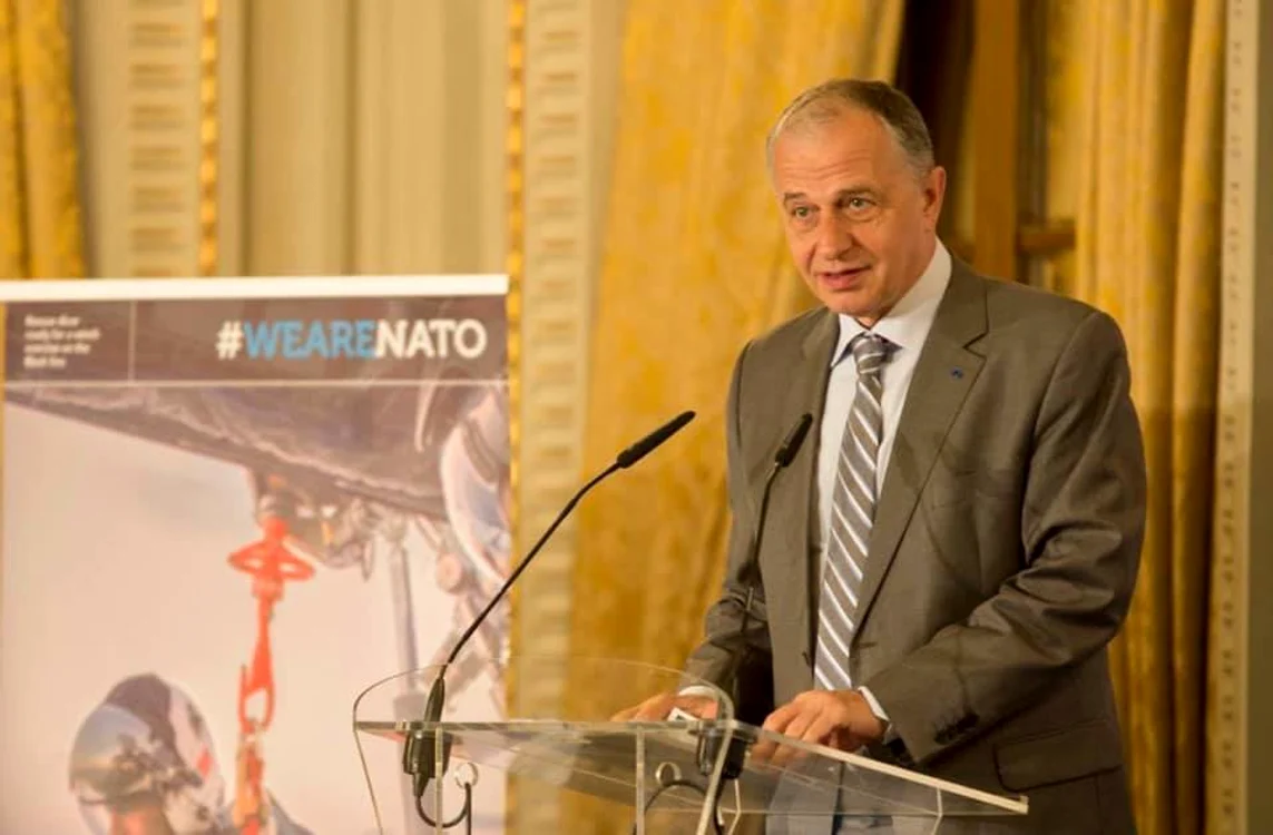 
    Poziția de secretar general adjunct al NATO va fi deținută începând cu octombrie 2019 de către Mircea GeoanăFOTO: Facebook  