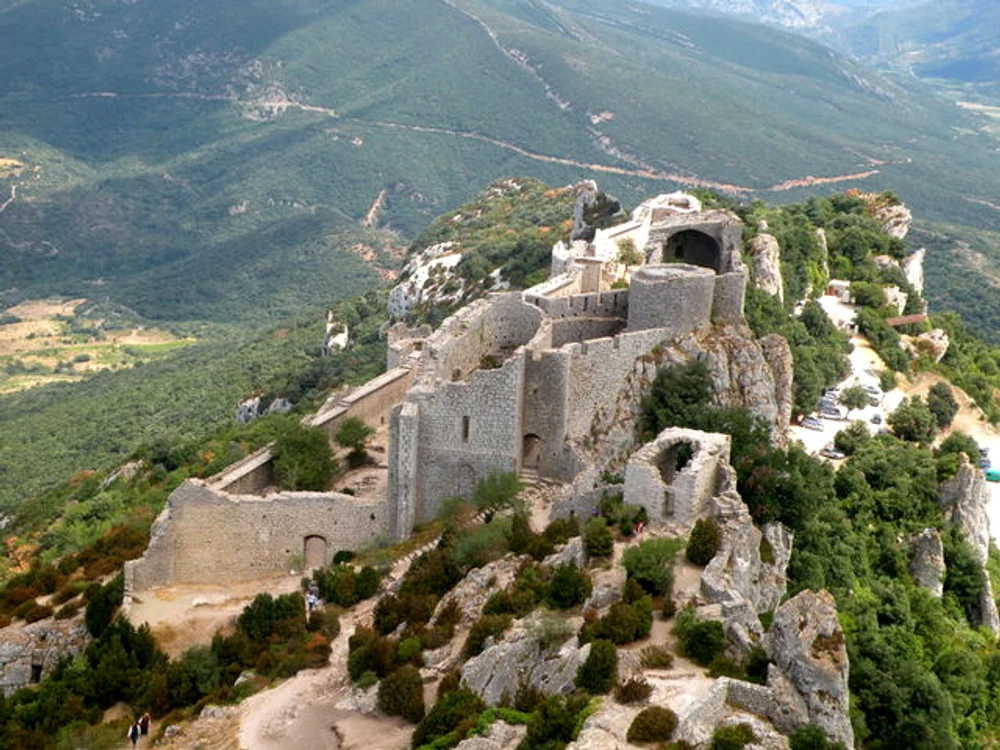 Castelul Peyrepertuse,  Languedoc-Roussillon (sec. X-XIII)