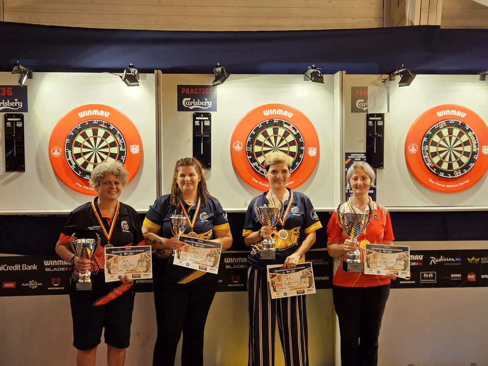 Echipa națională de darts a României Foto: Federația Română de Darts/Facebook