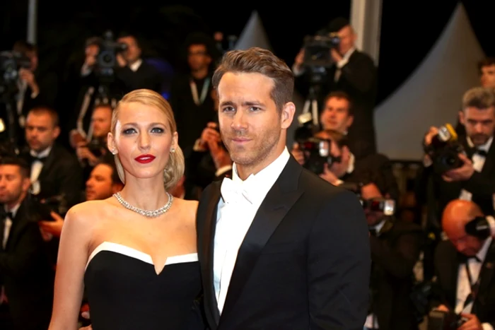 Blake Lively are deja burtica mareFoto: Twitter
