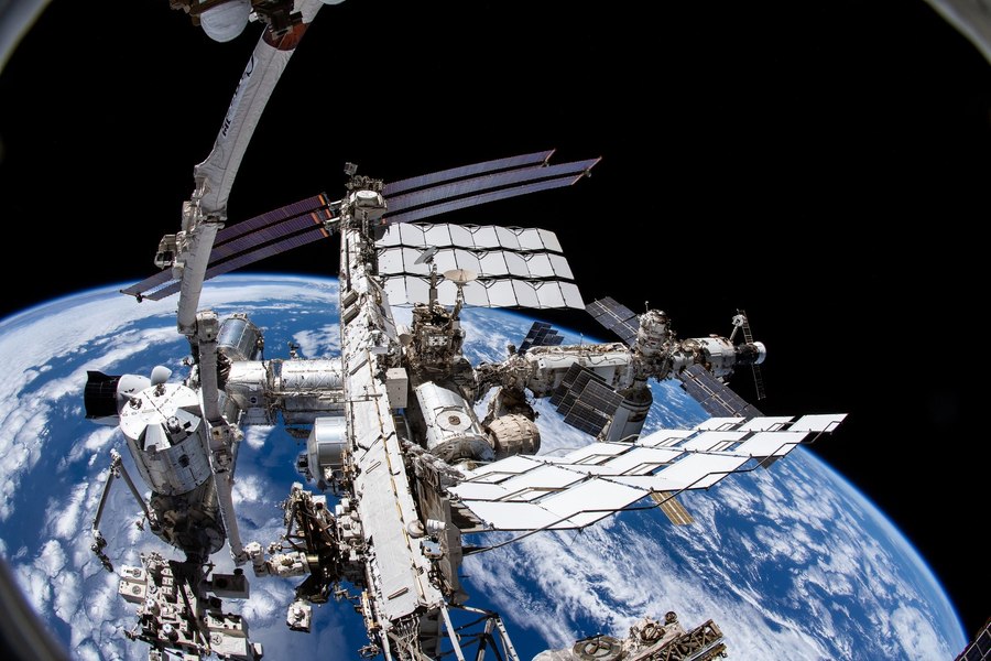 Directorul general adjunct al Roscosmos, arestat sub acuzația de fraudă, alături de alți doi complici. Ar fi furat 435 de milioane de ruble