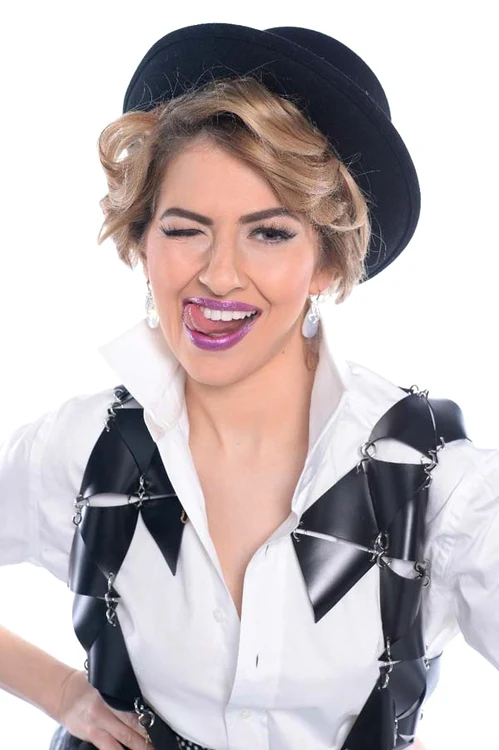 
    Lidia Buble va participa la „Te cunosc de undeva”  