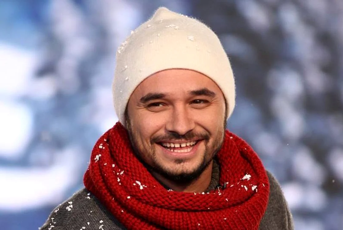 
    Mihai Rait sau Dorel din "Las Fierbinţi" şi-a schimbat numele pentru a nu fi confundatFoto Arhivă Personală  