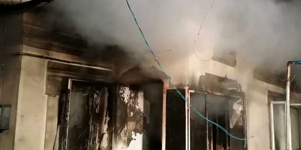 incendiu razvad