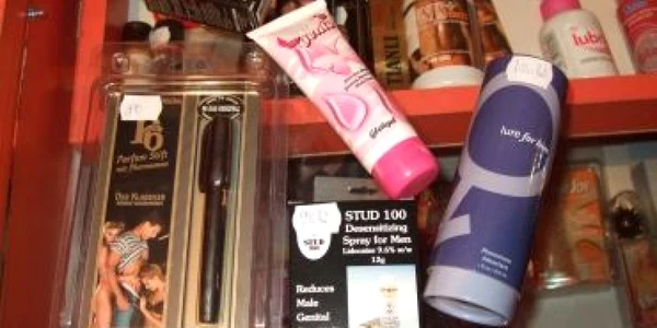 Baia Mare: Clienţii fideli ai sex shop-urilor băimărene sunt bărbaţi de peste 35 de ani