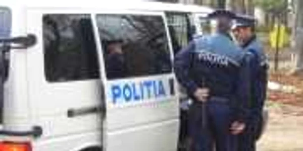 Brăila:Trei hoţi de fier vechi au fost prinşi în flagrant