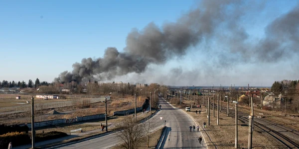 clădire distrusă langa aeroportul din kiev război ucraina rusia ziua 23. Foto Gettyimages