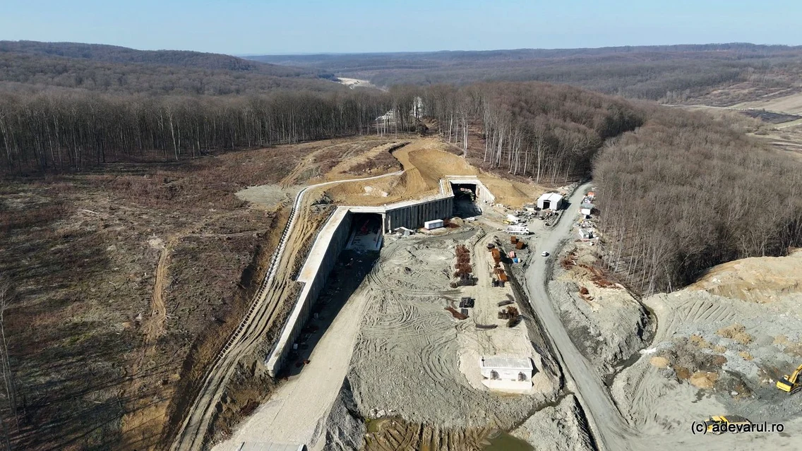 Autostrada vestului Lugoj Deva in șantier Foto Daniel Guță ADEVĂRUL (13) JPG