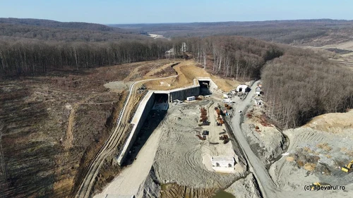 Autostrada vestului Lugoj Deva in șantier  Foto Daniel Guță ADEVĂRUL (13) JPG