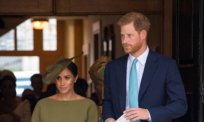ducesa de sussex rochie jpg jpeg