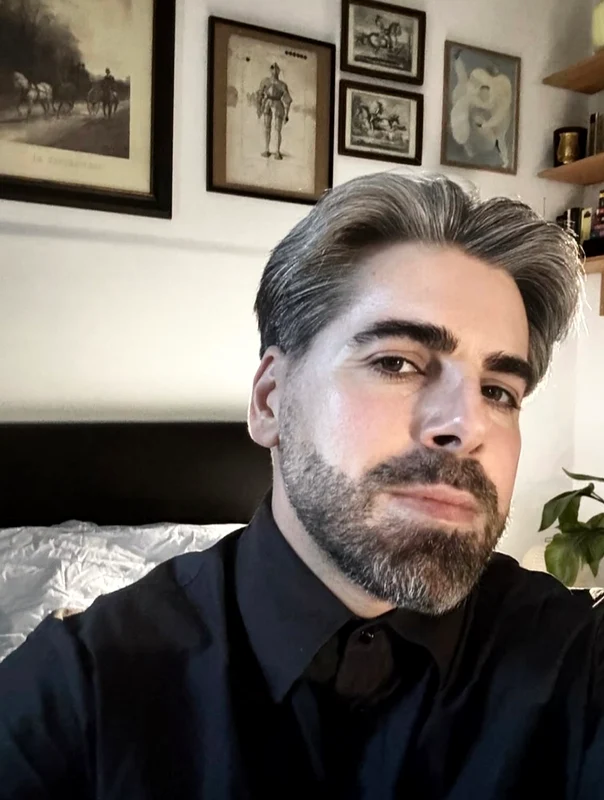 Maurice Munteanu iese puțin din zona de modă dar nu îi pare rău pentru că își va pune astfel în practică și alte calități pe care le are