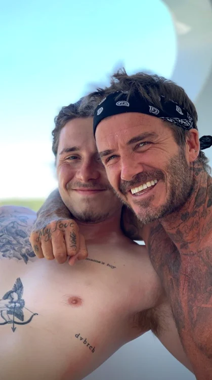 Brooklyn a moştenit pasiunea pentru tatuaje de la tatăl său, fostul fotbalist al Realul 