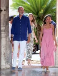 Regele Felipe și Regina Letizia în vacanță cu fetele lor, Prințesa Leonor și Infanta Sofia profimedia 1027900745 jpg