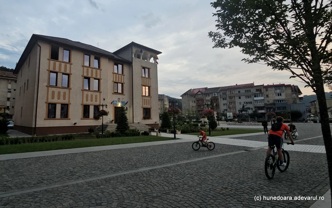 Orașul Câmpeni din Alba  Foto Daniel Guță ADEVĂRUL (43) jpg