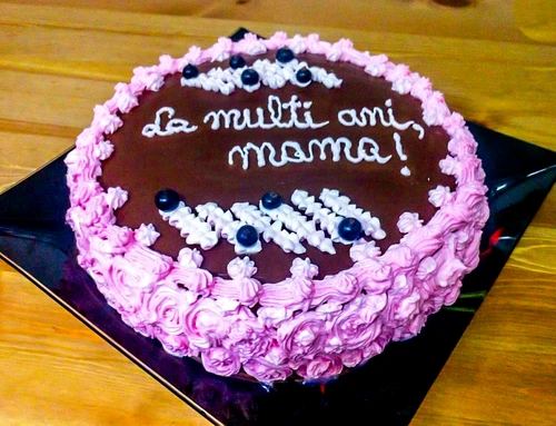 Tort de ciocolata jpeg