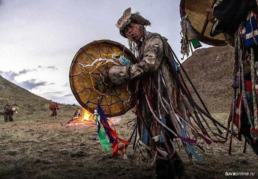 Şamanii din Tuva, patria ministrului Apărării  Șoigu, au oficiat un ritual pentru victoria Rusiei asupra Ucrainei
