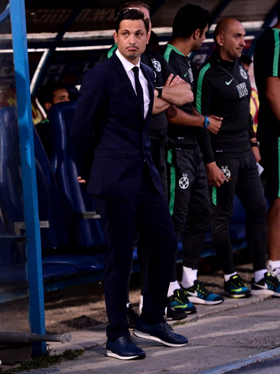 
    Mirel Rădoi  
