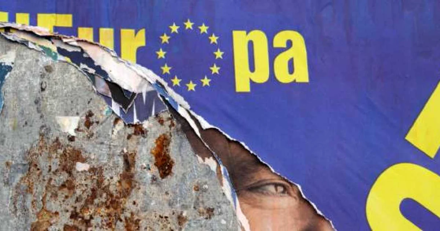 Afiş electoral pentru alegerile europarlamentare din Italia FOTO AFP