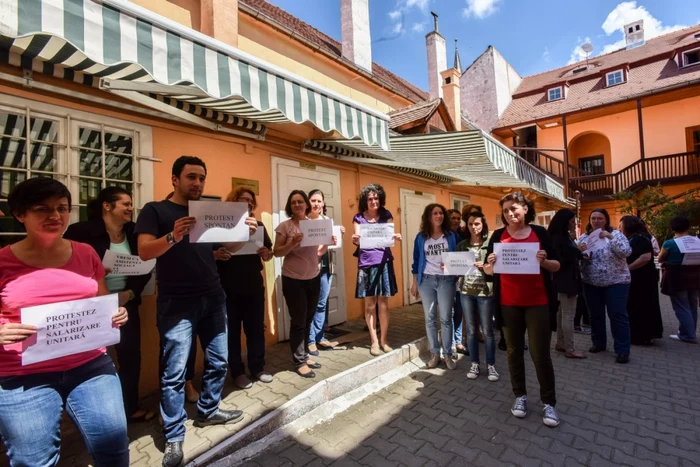 La Direcţia de protecţie socială din Sibiu, angajaţii care au întrerupt lucrul nu sunt afiliaţi niciunui sindicat FOTO Silvana Armat