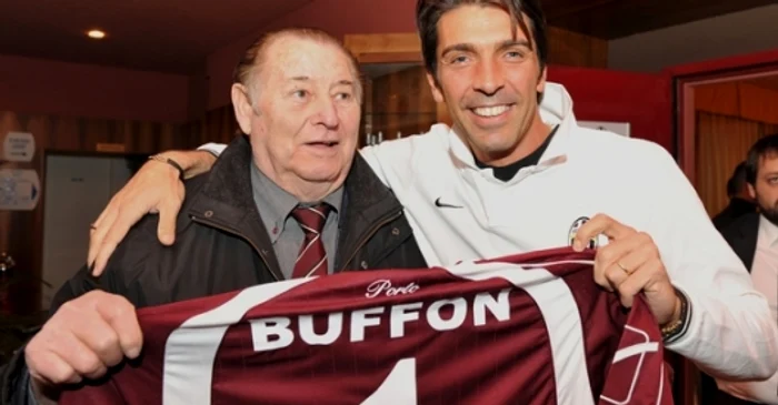 Lonrezo Buffon și Gigi Buffon, umăr la umăr  FOTO gazzetta.it