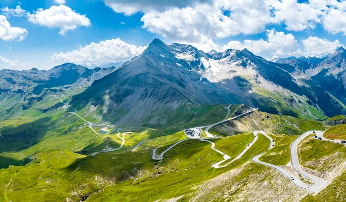 Șoseaua Alpină  Sursa Facebook Grossglockner Hochalpenstrasse.