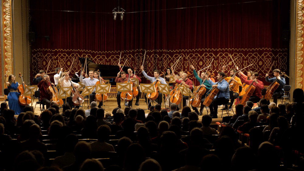 Zborul Violoncellissimo