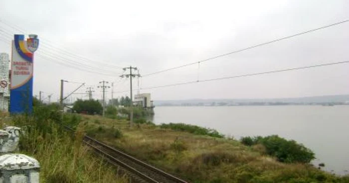 Cei peste 100.000 de severineni consumă apă din Dunăre