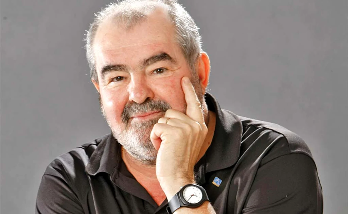 
    George Stanca  