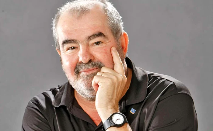 
    George Stanca  