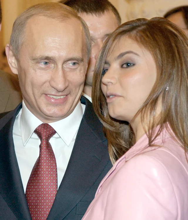Vladimir Putin şi gimnasta Alina Kabaieva ar fi căsătoriţi de peste doi ani