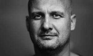 „Lumea are mare nevoie de literatură” – interviu cu scriitorul Mihail VAKULOVSKI jpeg