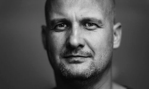 „Lumea are mare nevoie de literatură” – interviu cu scriitorul Mihail VAKULOVSKI jpeg