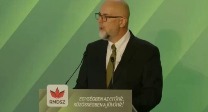 Kelemen Hunor a glumit pe seama lui Sorin Grindeanu, la congresul UDMR. FOTO: captură video