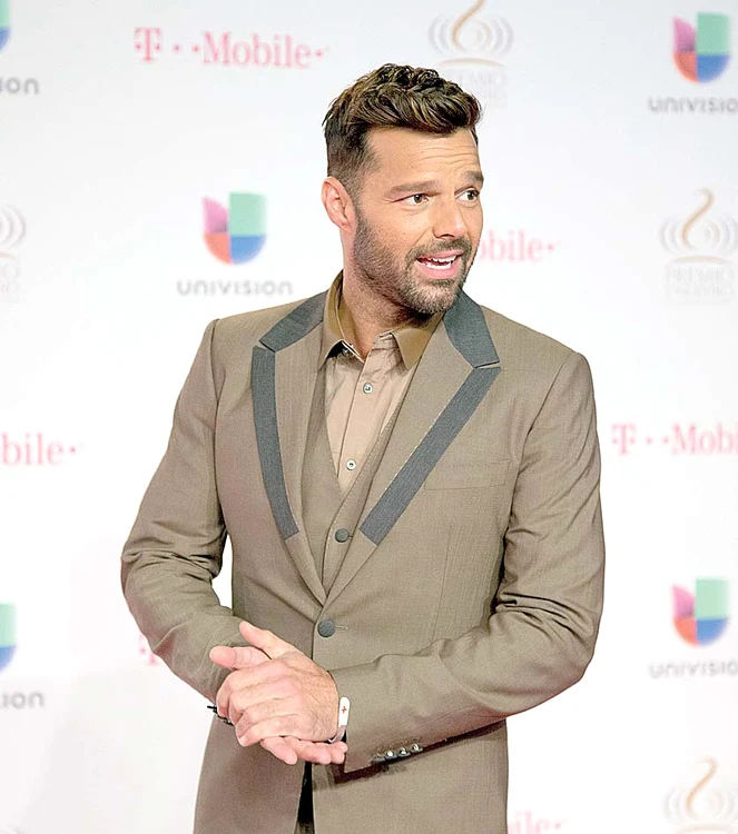
    Ricky Martin   