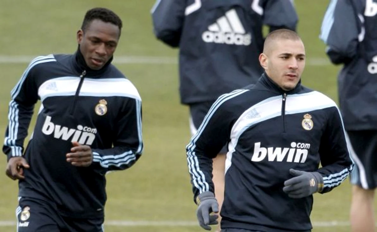 
    Karim Benzema (dreapta) mai mult s-a antrenat decât a jucat pentru Real EPA  