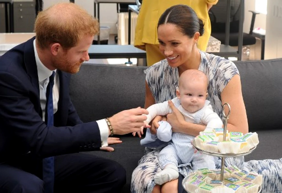 
    Meghan Markle şi Prinţul Harry au renunţa la viaţa publică pentru ca Archie să poată creşte într-un mediu normalfoto: AFP  